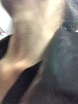 Diamond Bunny  online show from September 29, 3:39 pm