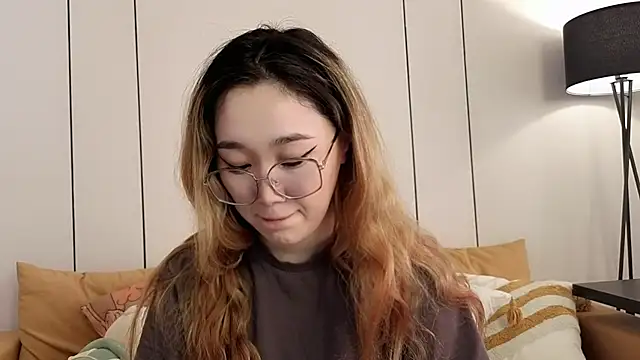 Jennatyan online show from March 25, 7:19 am