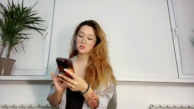 Jennatyan online show from November 24, 10:15 am