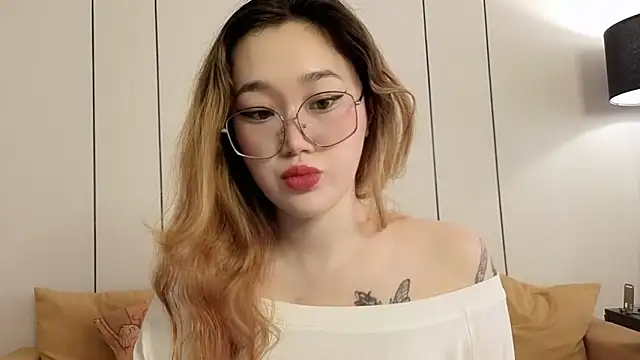 Jennatyan online show from March 27, 4:54 am