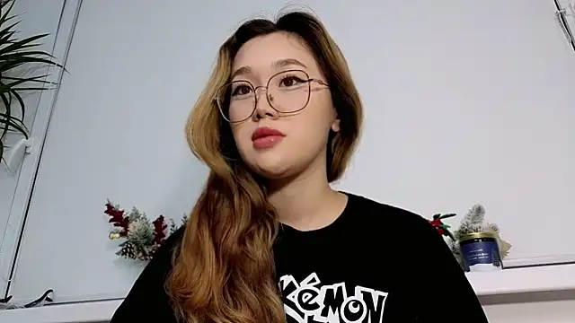 Jennatyan online show from December 5, 11:31 am