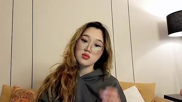 Jennatyan online show from March 4, 12:46 pm