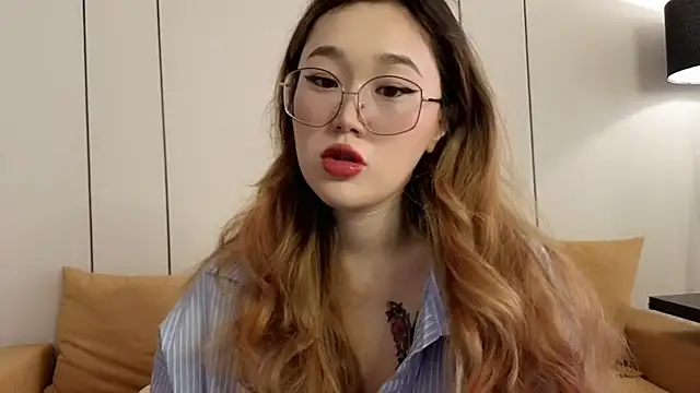 Jennatyan online show from March 21, 5:19 am