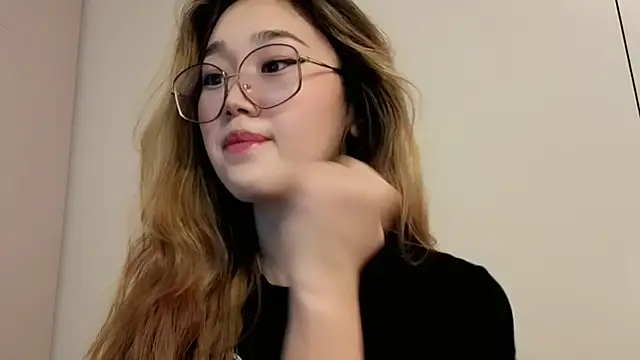 Jennatyan online show from March 6, 6:41 am