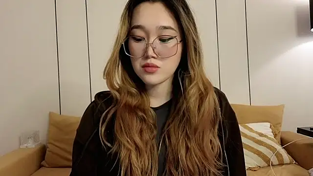 Jennatyan online show from March 12, 6:28 am