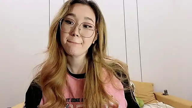 Jennatyan online show from January 12, 9:27 am