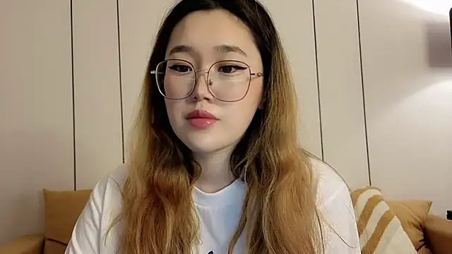 Jennatyan online show from April 23, 4:52 am