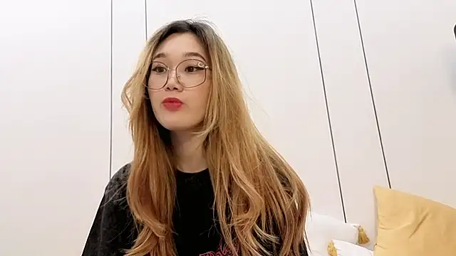 Jennatyan online show from February 5, 7:37 am