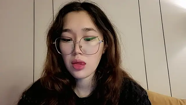 Jennatyan online show from May 30, 4:19 am