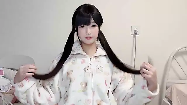 Snapshot of Fairy-06 chatting on December 29, 7:22 pm Fairy-06 online show from December 29, 7:22 pm