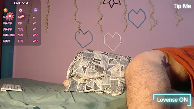 Dante Bear  online show from February 22, 11:12 am