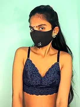 cute simmy0 online show from April 4, 8:37 pm