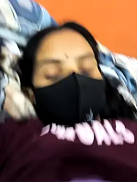 cute simmy0 online show from April 11, 2:43 pm