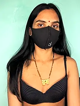 cute simmy0 online show from April 5, 8:15 pm