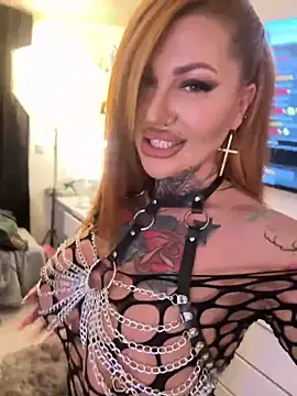 Snapshot of krysstal003 chatting on October 17, 7:15 pm krysstal003 online show from October 17, 7:15 pm