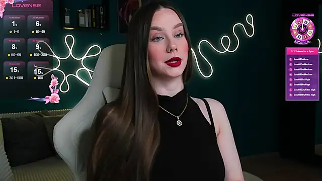 katie taylorr online show from October 20, 2:02 am