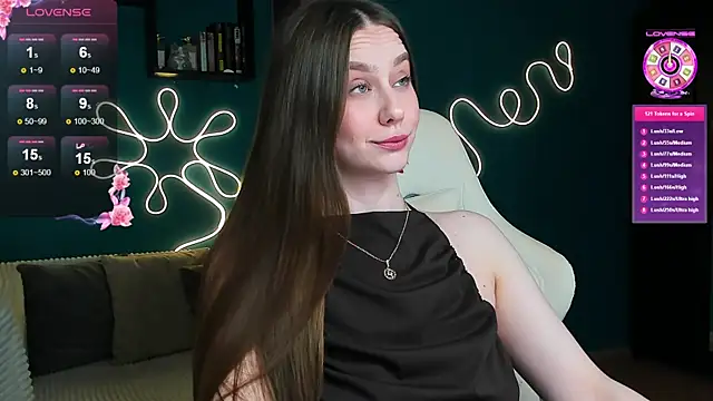 katie taylorr online show from November 7, 11:30 pm