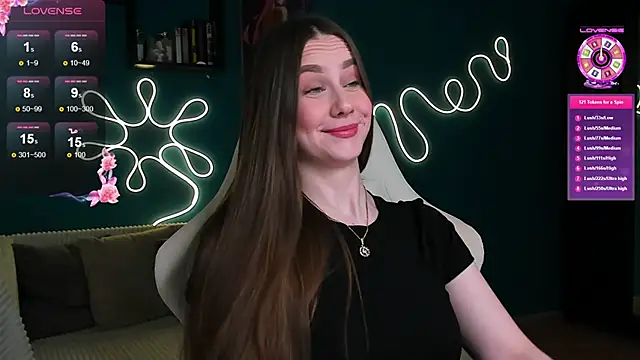 katie taylorr online show from November 2, 10:15 pm