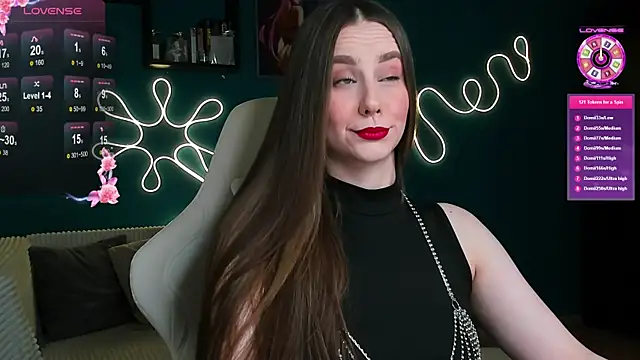 katie taylorr online show from November 19, 10:21 pm