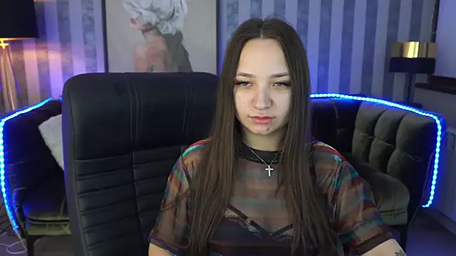 ElysLunar online show from January 16, 1:25 pm