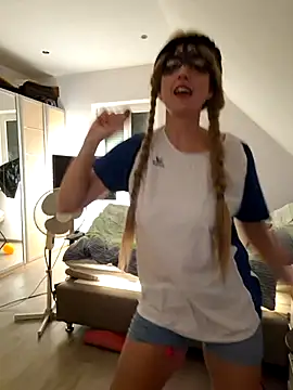 Hexe12346 online show from November 18, 6:22 pm