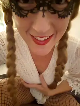 Hexe12346 online show from November 17, 4:44 pm