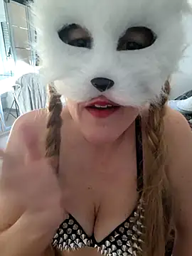 Hexe12346 online show from March 11, 6:29 am