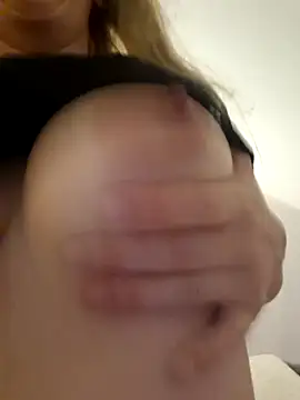 Hexe12346 online show from March 11, 6:35 pm