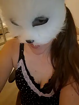 Hexe12346 online show from April 11, 7:45 am