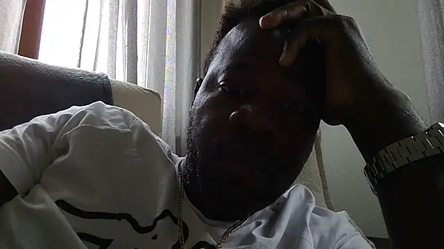 Snapshot of pumapatri chatting on April 26, 10:23 am pumapatri online show from April 26, 10:23 am
