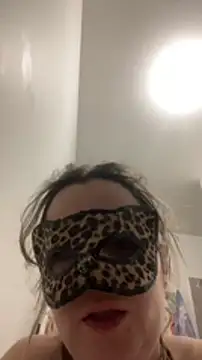 Lyannabuena69 online show from February 9, 6:54 am