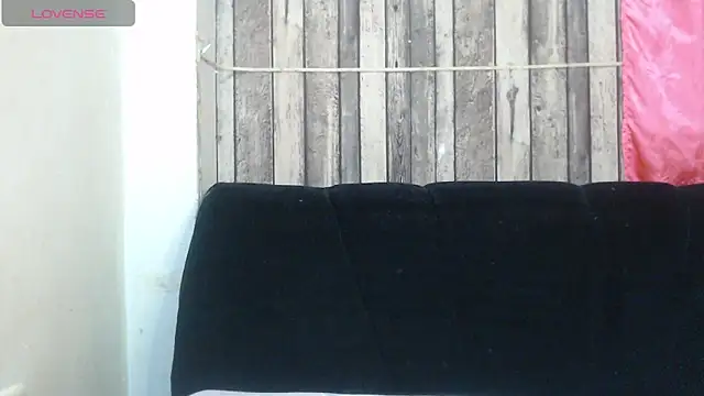 rosa pretty online show from November 29, 7:30 am