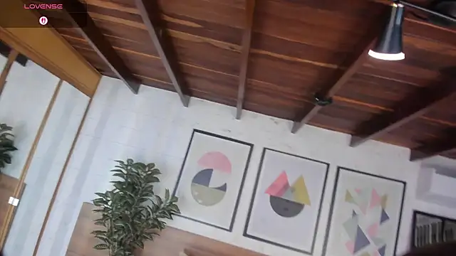 Snapshot of MiaKay1 chatting on November 15, 3:32 am MiaKay1 online show from November 15, 3:32 am