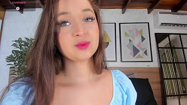 Snapshot of MiaKay1 chatting on November 10, 3:44 am MiaKay1 online show from November 10, 3:44 am