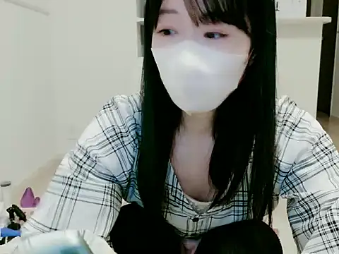 Snapshot of IORio2 chatting on October 21, 5:34 pm IORio2 online show from October 21, 5:34 pm