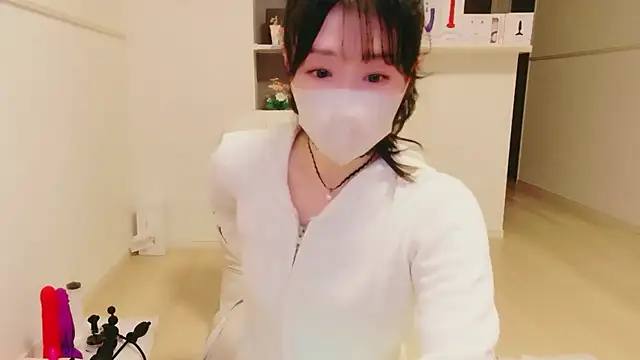 IORio2 online show from April 11, 8:01 pm