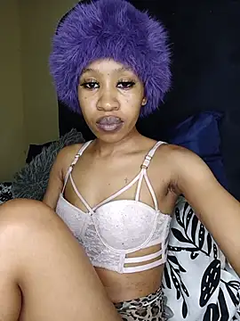 Snapshot of CocoSexyBabe chatting on May 15, 8:51 pm CocoSexyBabe online show from May 15, 8:51 pm