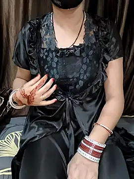 kaveerpooja947 online show from October 1, 5:17 pm