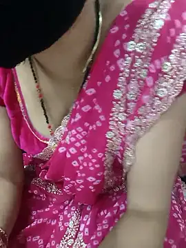 kaveerpooja947 online show from April 14, 5:40 pm