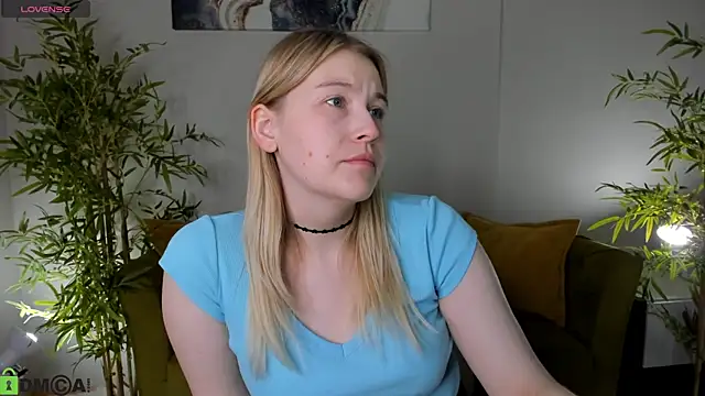 Colleen Blake online show from May 28, 4:46 pm