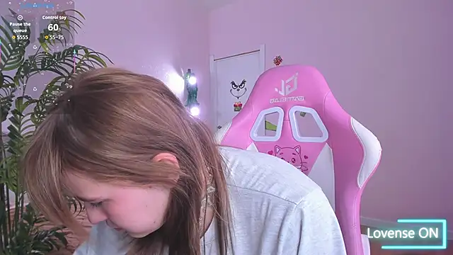 Colleen Blake online show from January 11, 4:25 pm