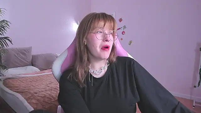 Colleen Blake online show from January 13, 4:44 pm