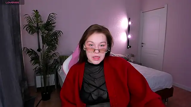 Snapshot of Colleen_Blake chatting on December 2, 4:52 pm Colleen Blake online show from December 2, 4:52 pm