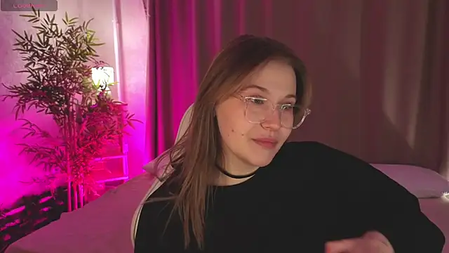 Colleen Blake online show from April 2, 4:57 pm