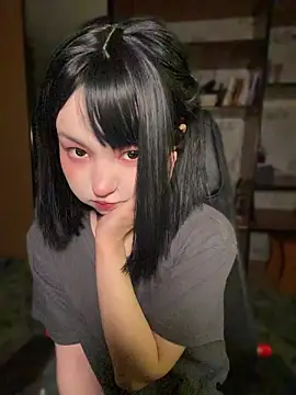 lalallalalaa- online show from April 8, 2:18 pm