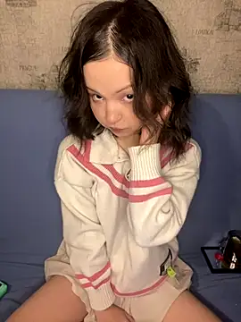 lalallalalaa- online show from November 18, 1:03 pm