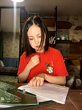 lalallalalaa- online show from October 19, 7:05 pm