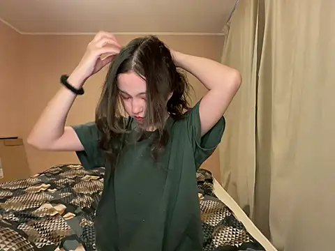 lalallalalaa- online show from March 7, 10:13 am