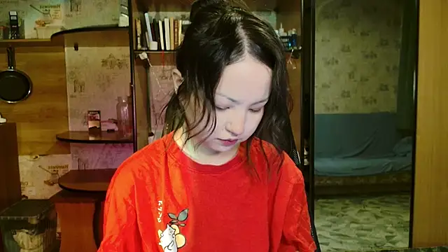 lalallalalaa- online show from December 15, 4:13 pm