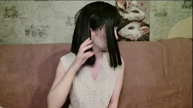 lalallalalaa- online show from March 29, 4:30 pm